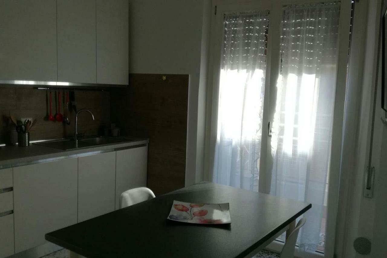 Апартаменти Casa Chiara Сан-Бенедетто-дель-Тронто Екстер'єр фото