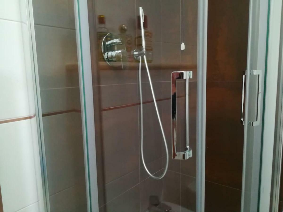 Апартаменти Casa Chiara Сан-Бенедетто-дель-Тронто Екстер'єр фото